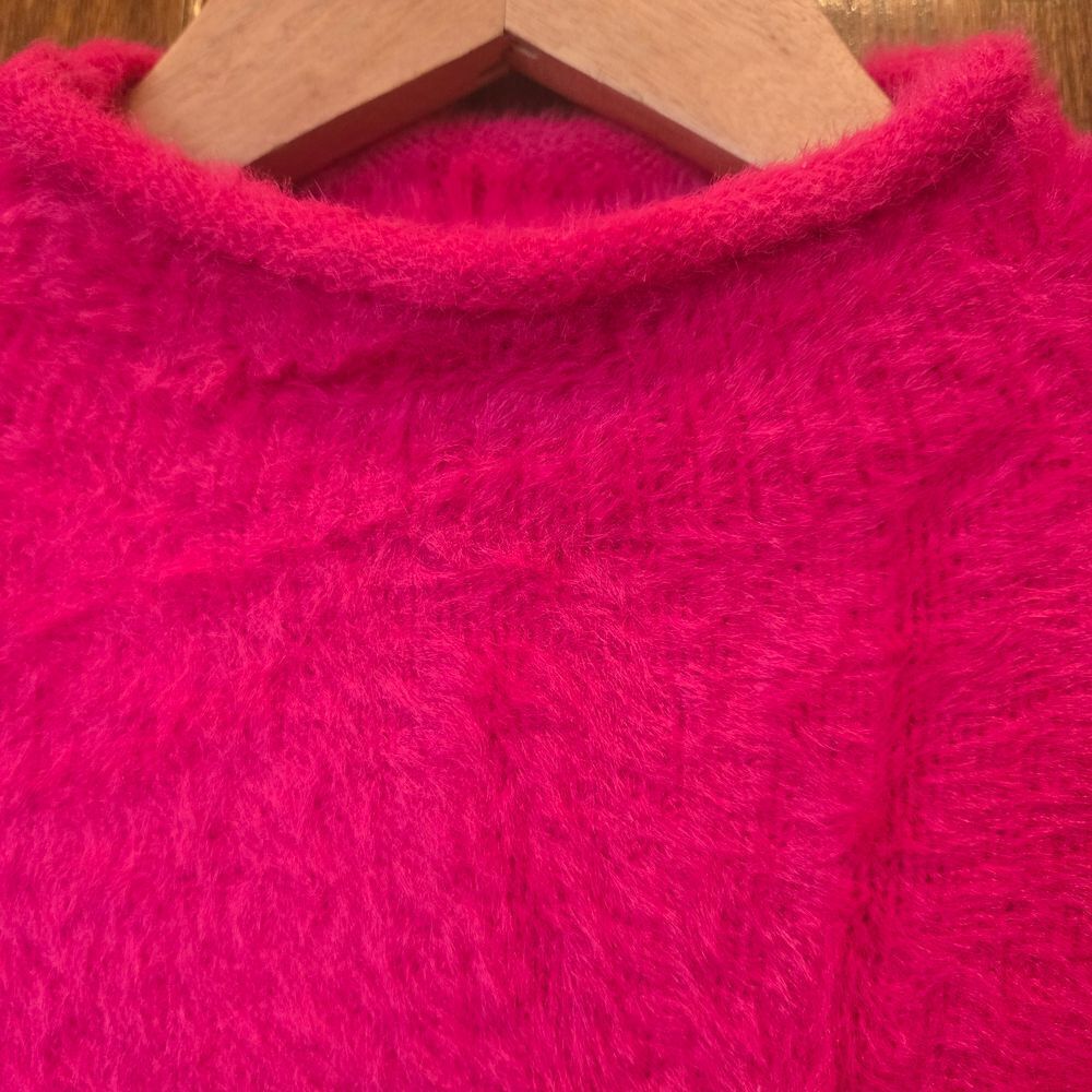 Universal Thread Pink Sweater - Picture 3 of 10